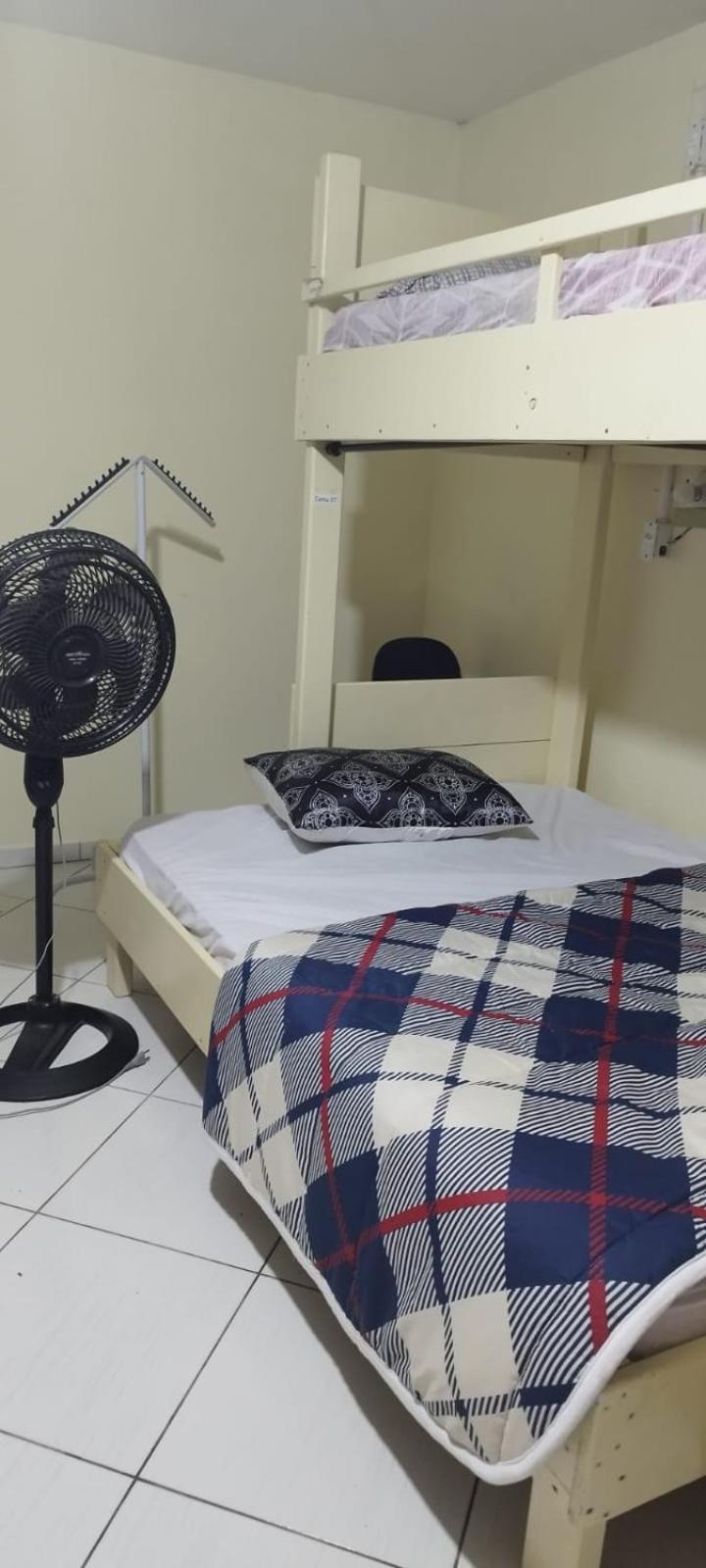 Hostel Em Brusque - Para Quem Busca Economia - Otima Localizacao Экстерьер фото